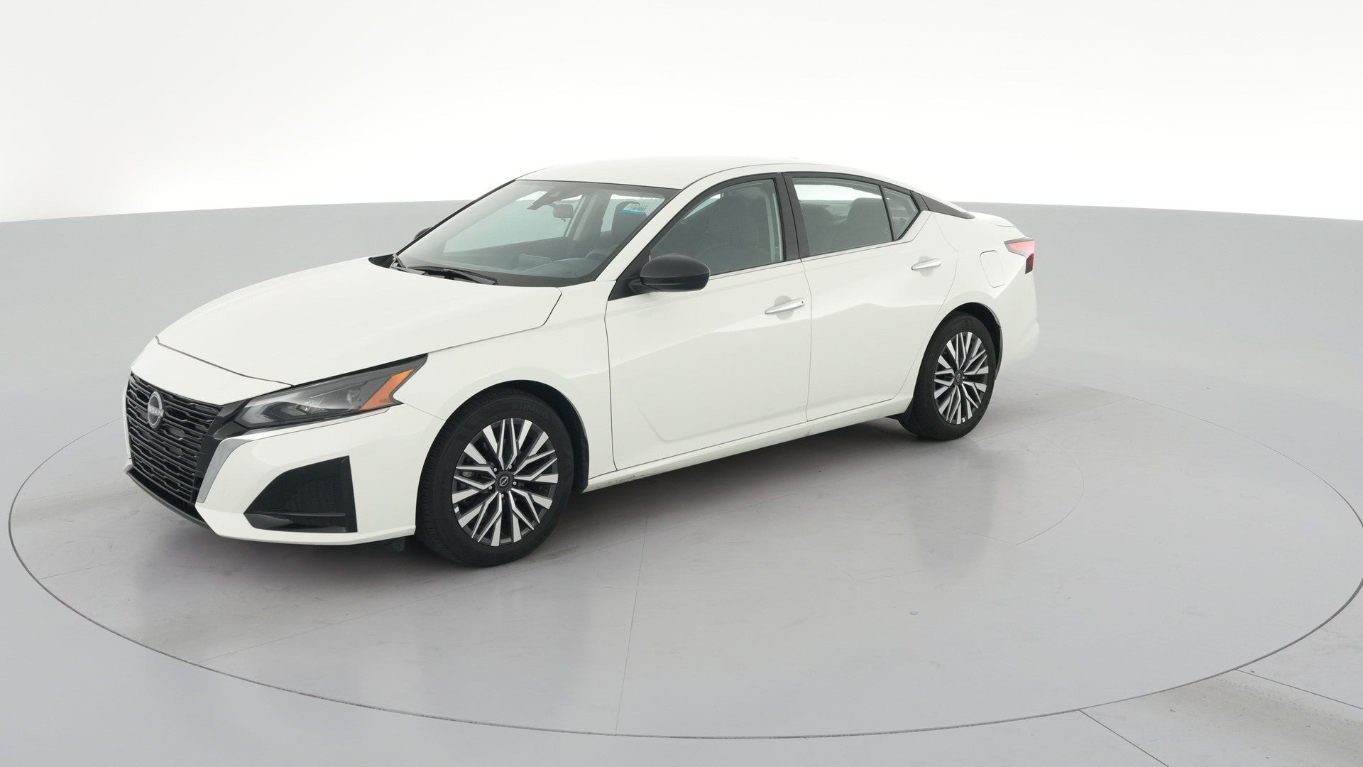2025 Nissan Altima vehicle photo