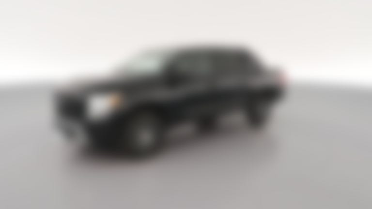 2021 Nissan Titan Crew Cab vehicle photo