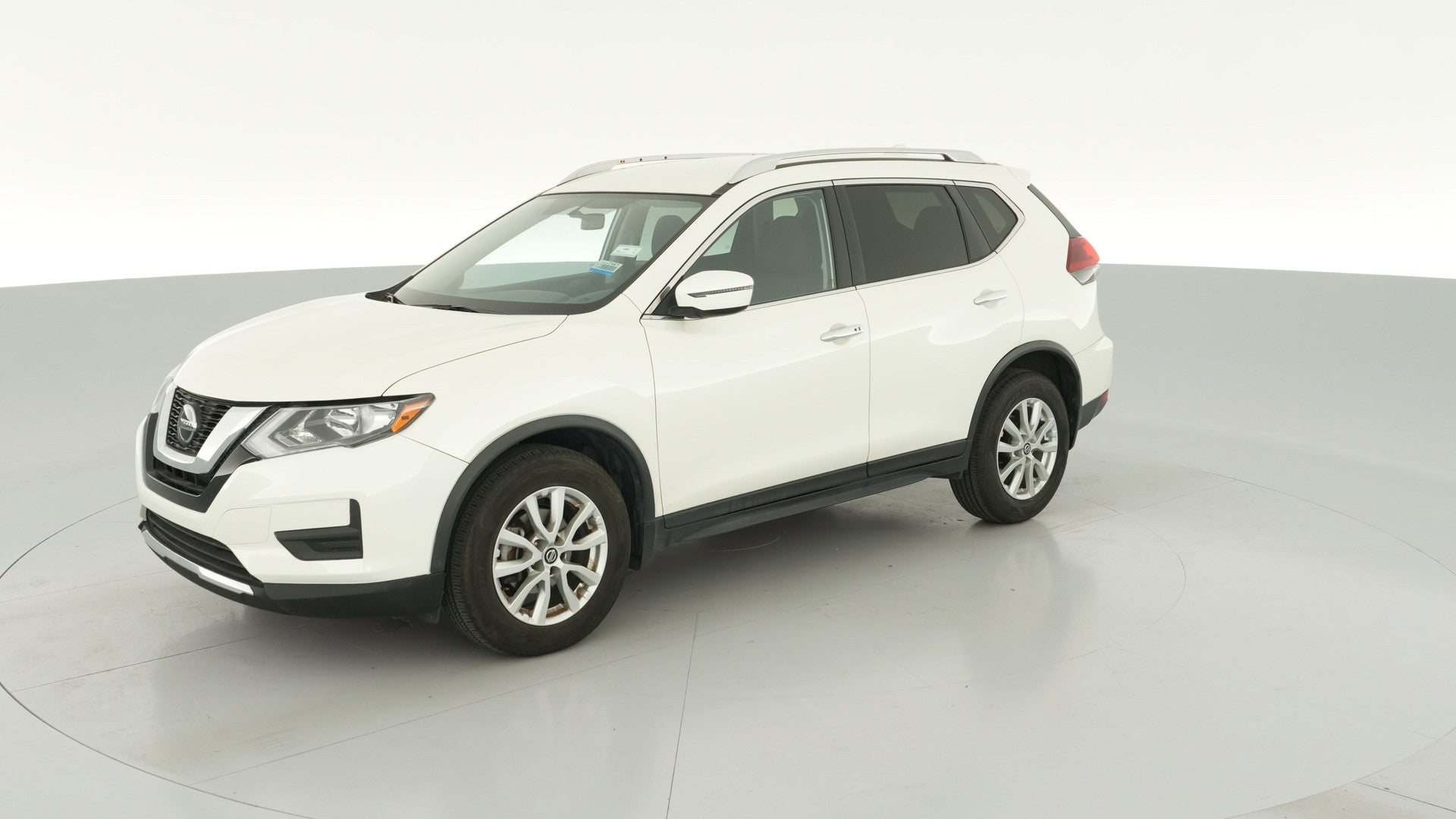 2018 Nissan Rogue vehicle photo