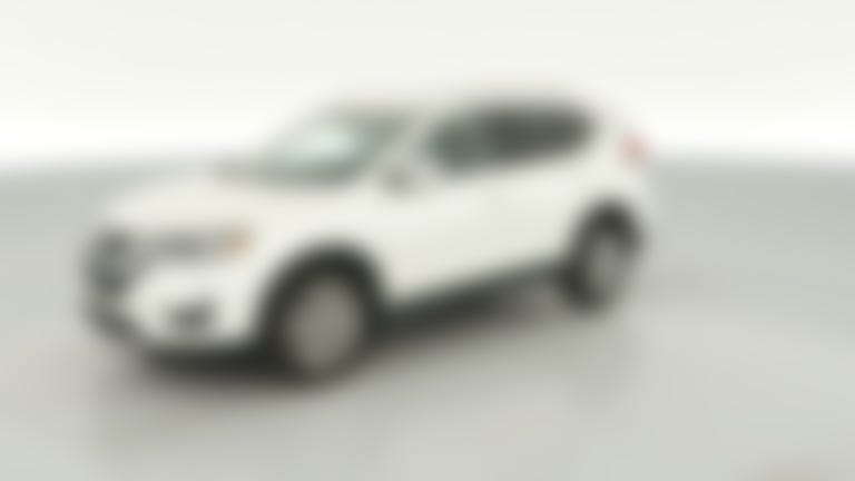 2018 Nissan Rogue vehicle photo