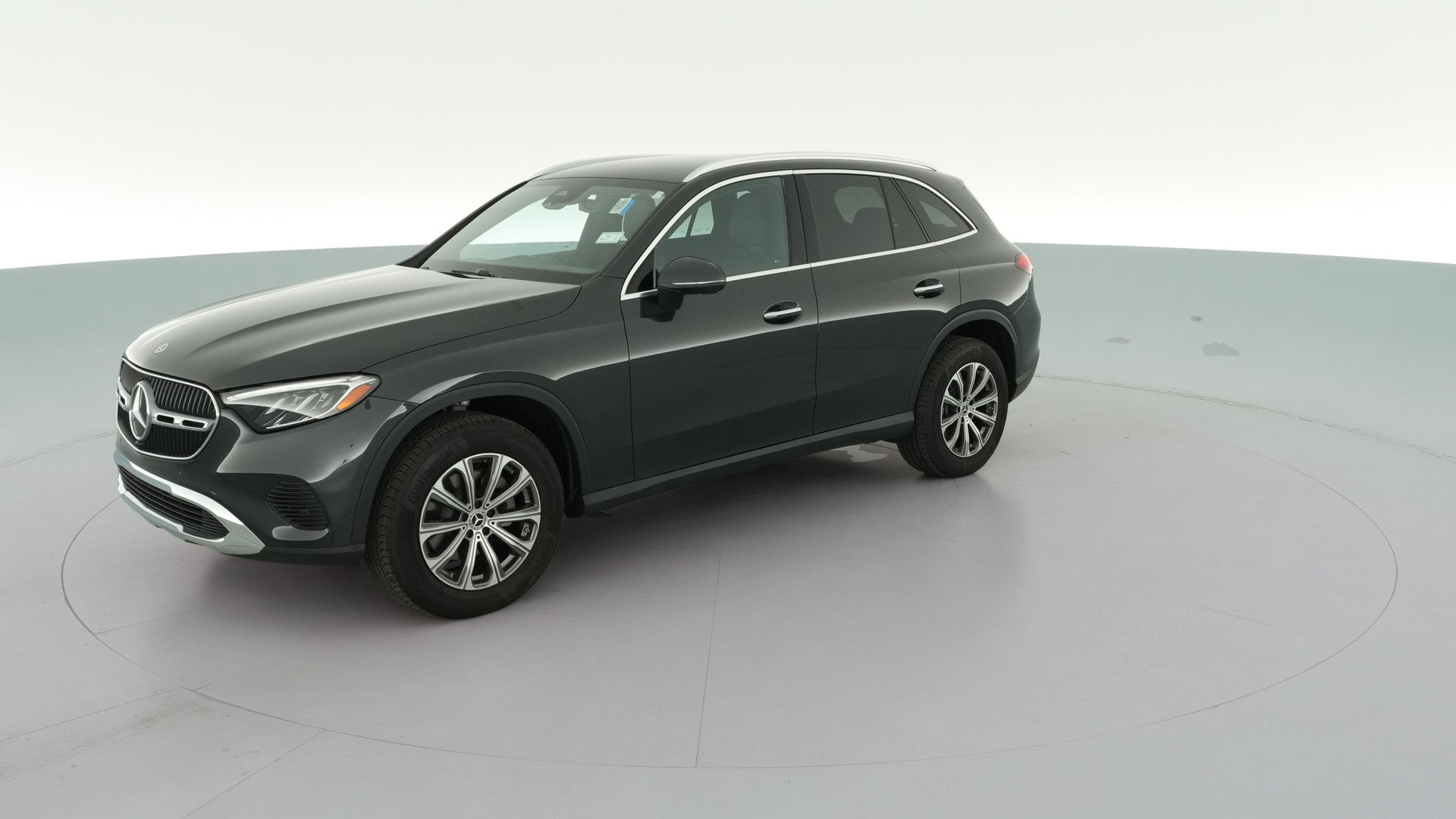 2025 Mercedes-Benz GLC vehicle photo