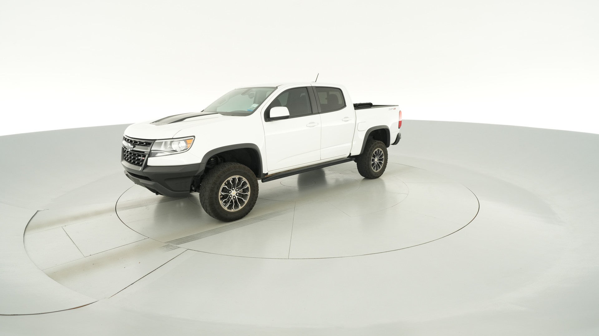 2019 Chevrolet Colorado Crew Cab vehicle photo