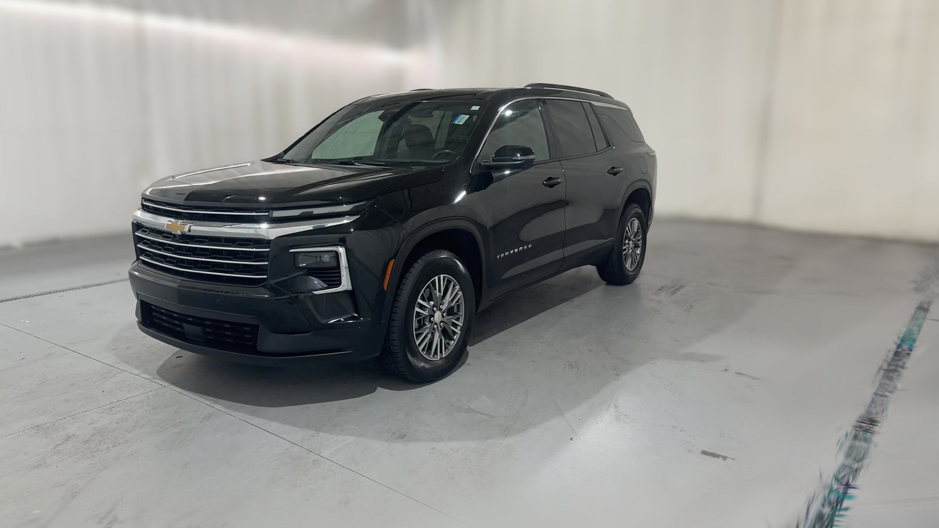 2024 Chevrolet Traverse vehicle photo
