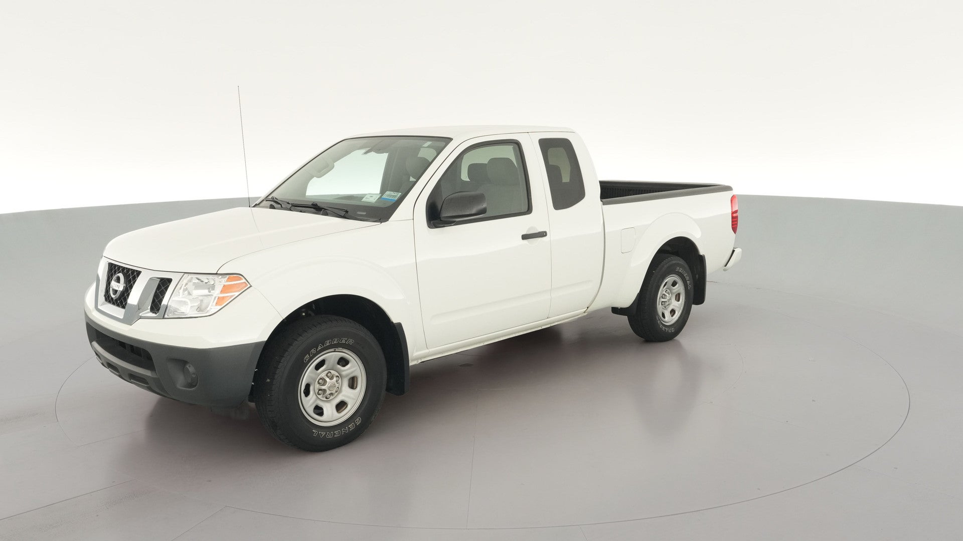2019 Nissan Frontier King Cab vehicle photo