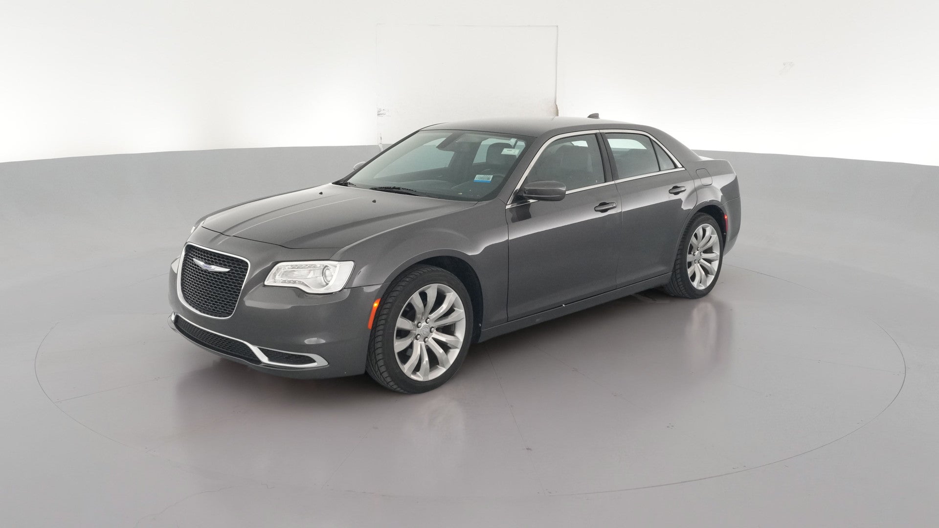 2018 Chrysler 300 vehicle photo