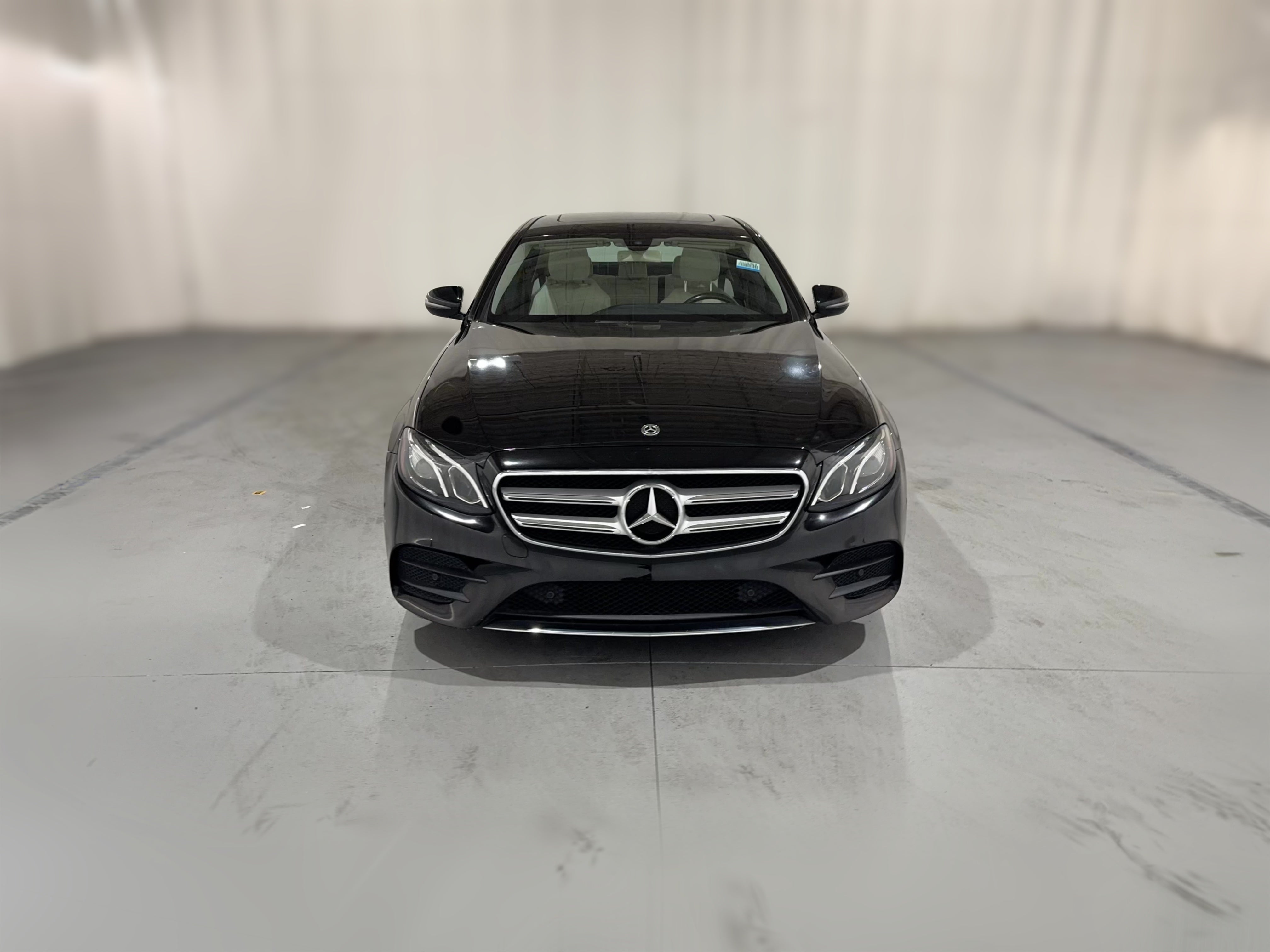 2018 Mercedes-Benz E-Class E300 - Photo 23