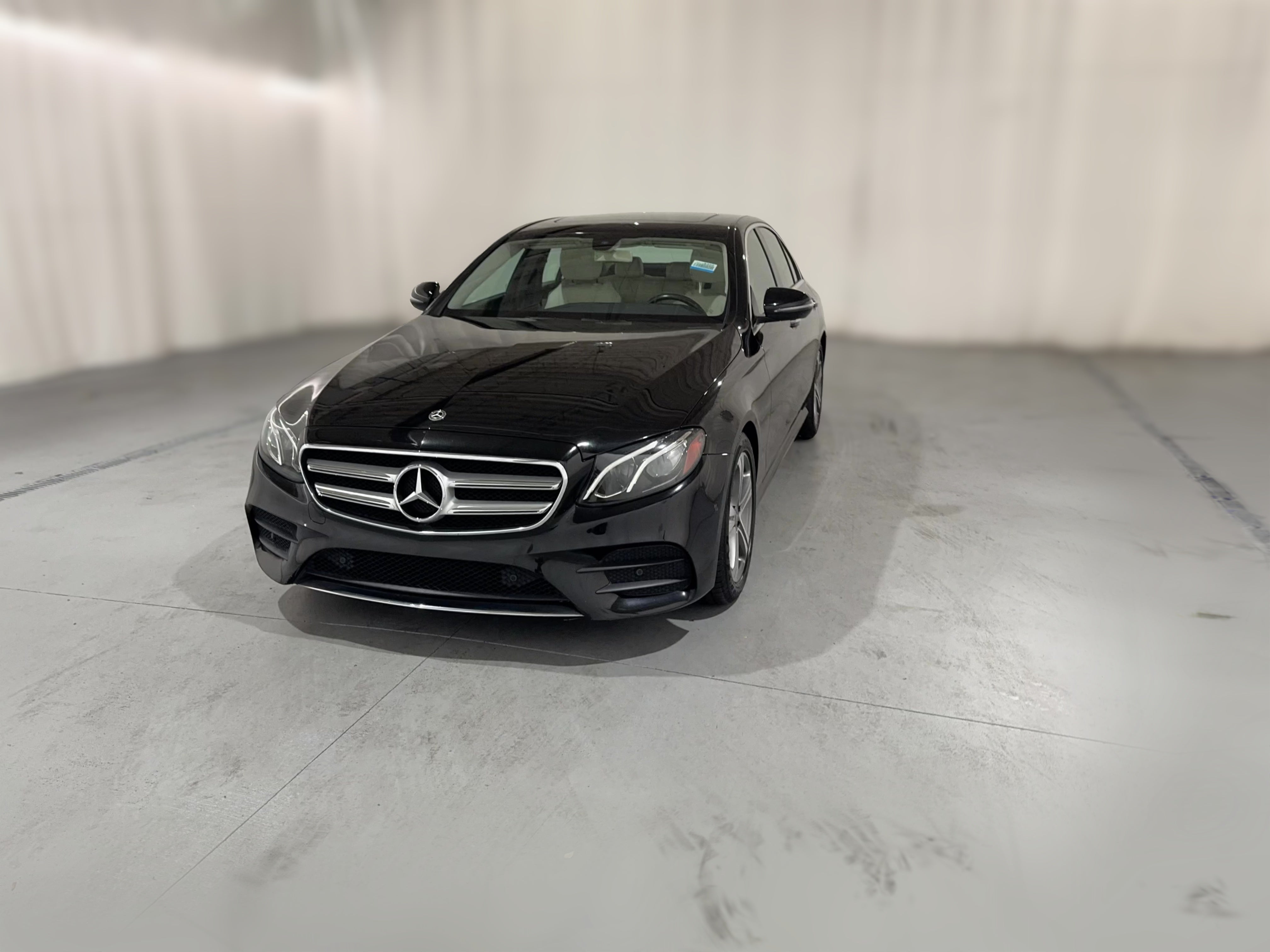 2018 Mercedes-Benz E-Class E300 - Photo 24
