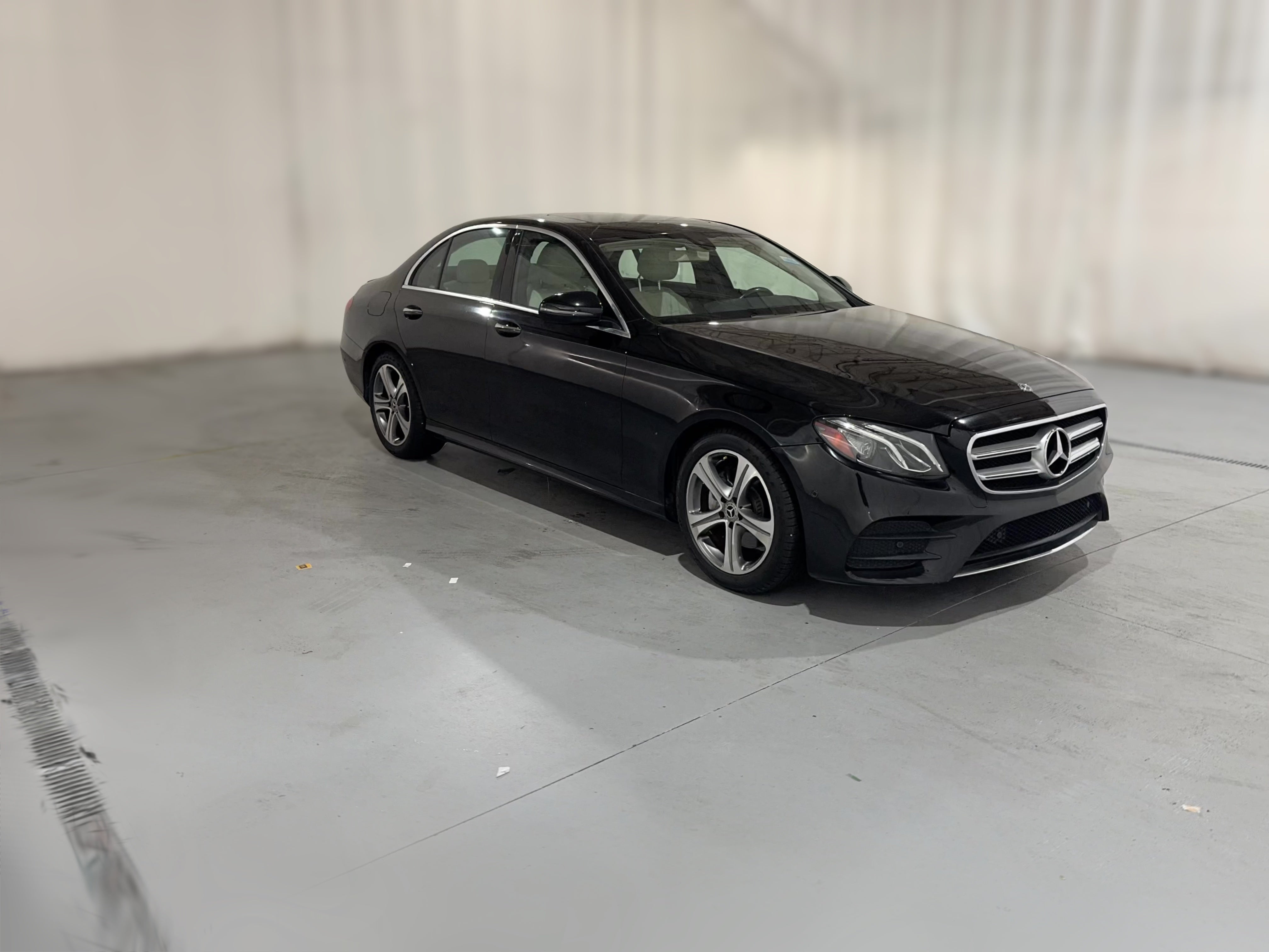 2018 Mercedes-Benz E-Class E300 - Photo 37