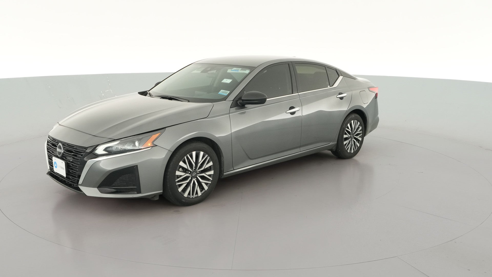 2024 Nissan Altima vehicle photo