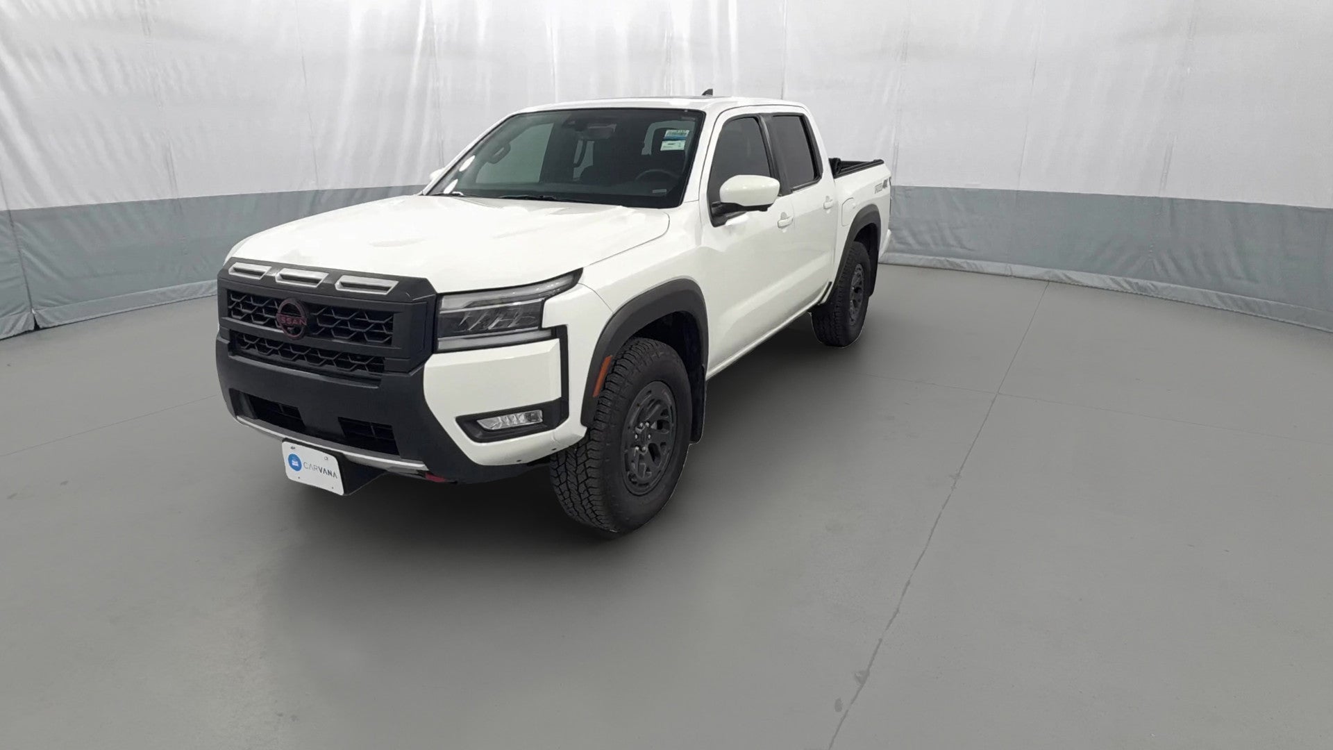 2025 Nissan Frontier Crew Cab vehicle photo
