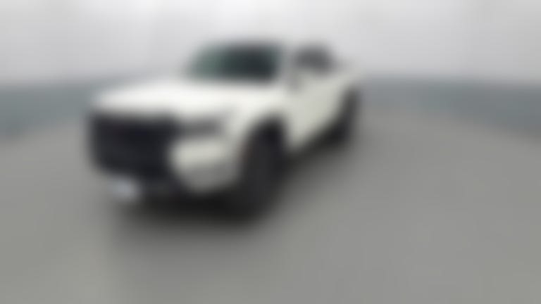 2025 Nissan Frontier Crew Cab vehicle photo