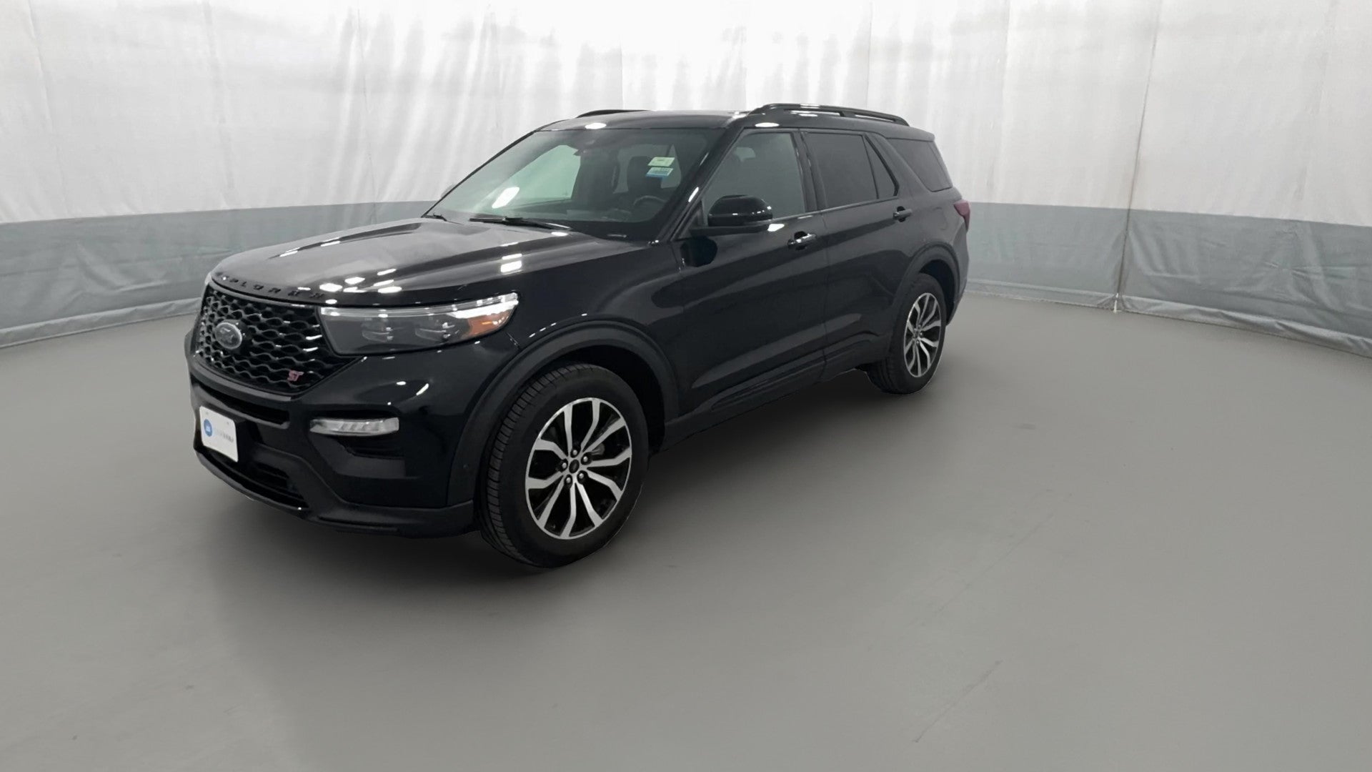 2020 Ford Explorer vehicle photo