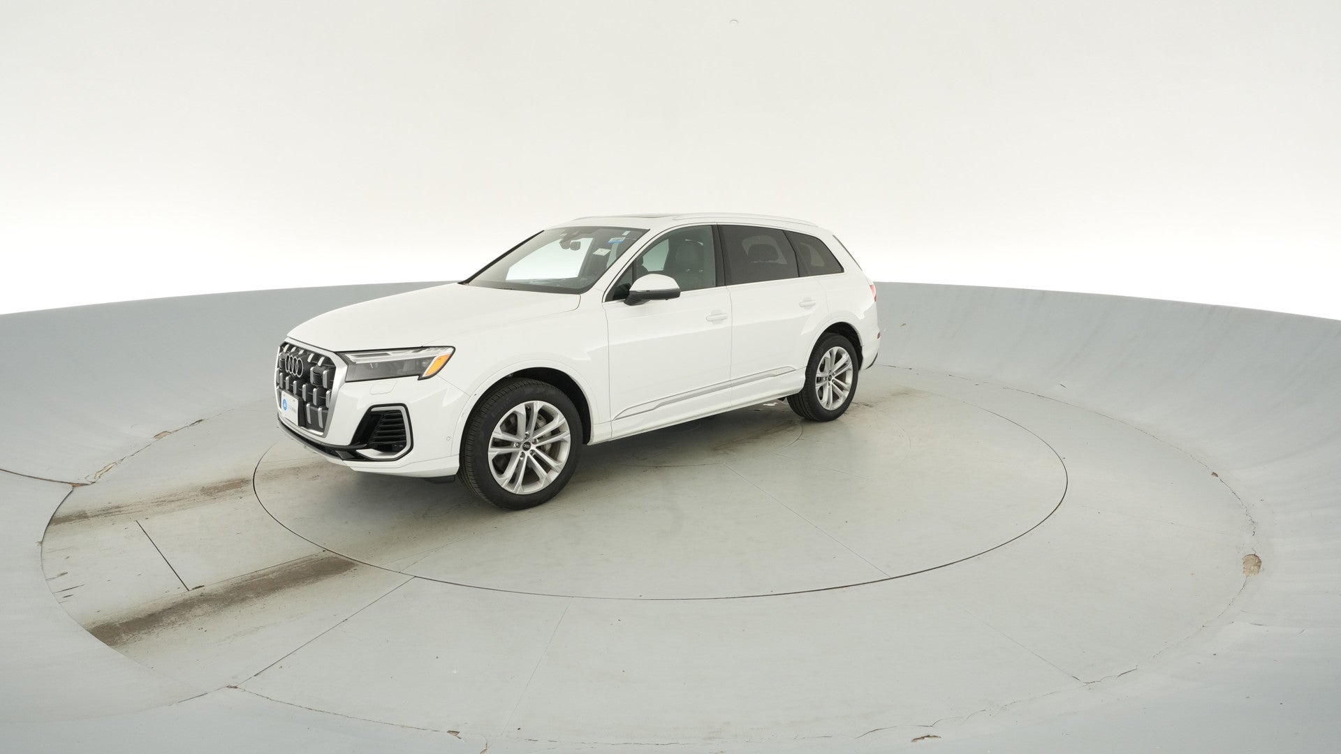 2025 Audi Q7 vehicle photo