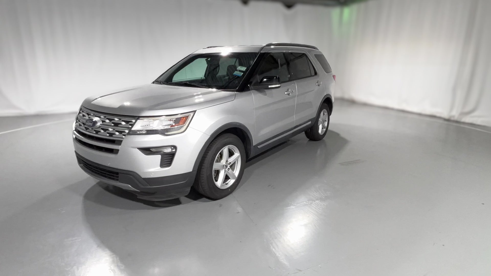 2018 Ford Explorer vehicle photo