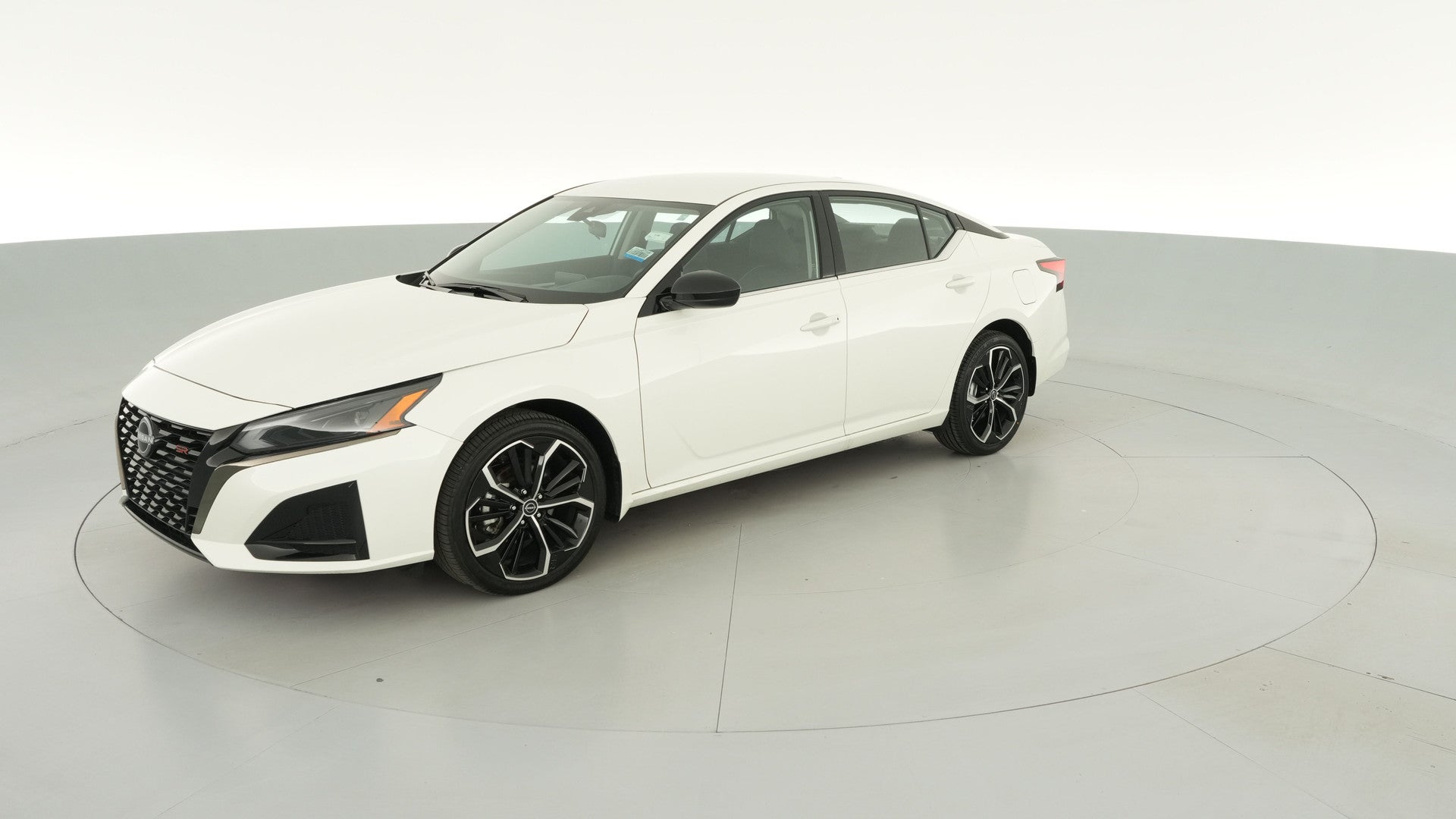 2025 Nissan Altima vehicle photo