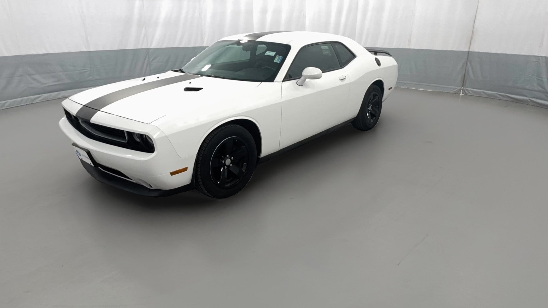 2013 Dodge Challenger vehicle photo