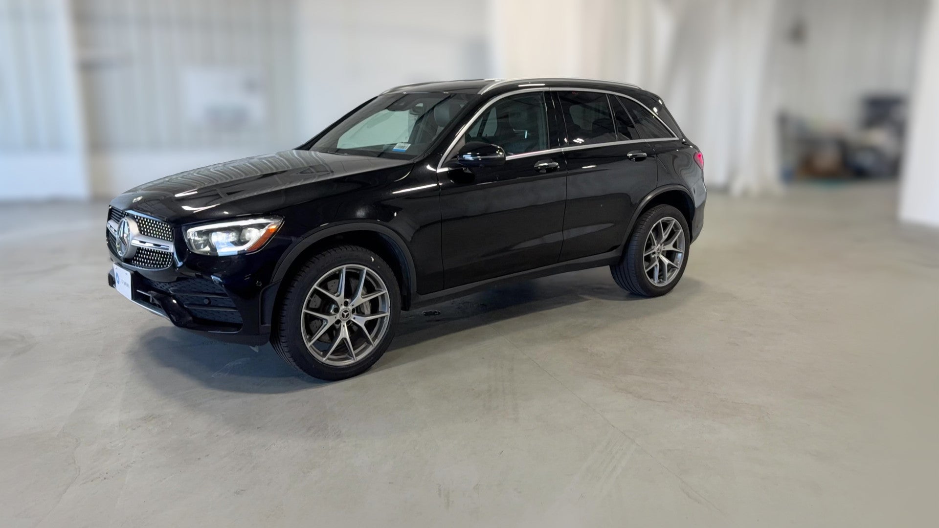 2022 Mercedes-Benz GLC vehicle photo