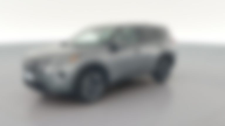 2025 Nissan Rogue vehicle photo