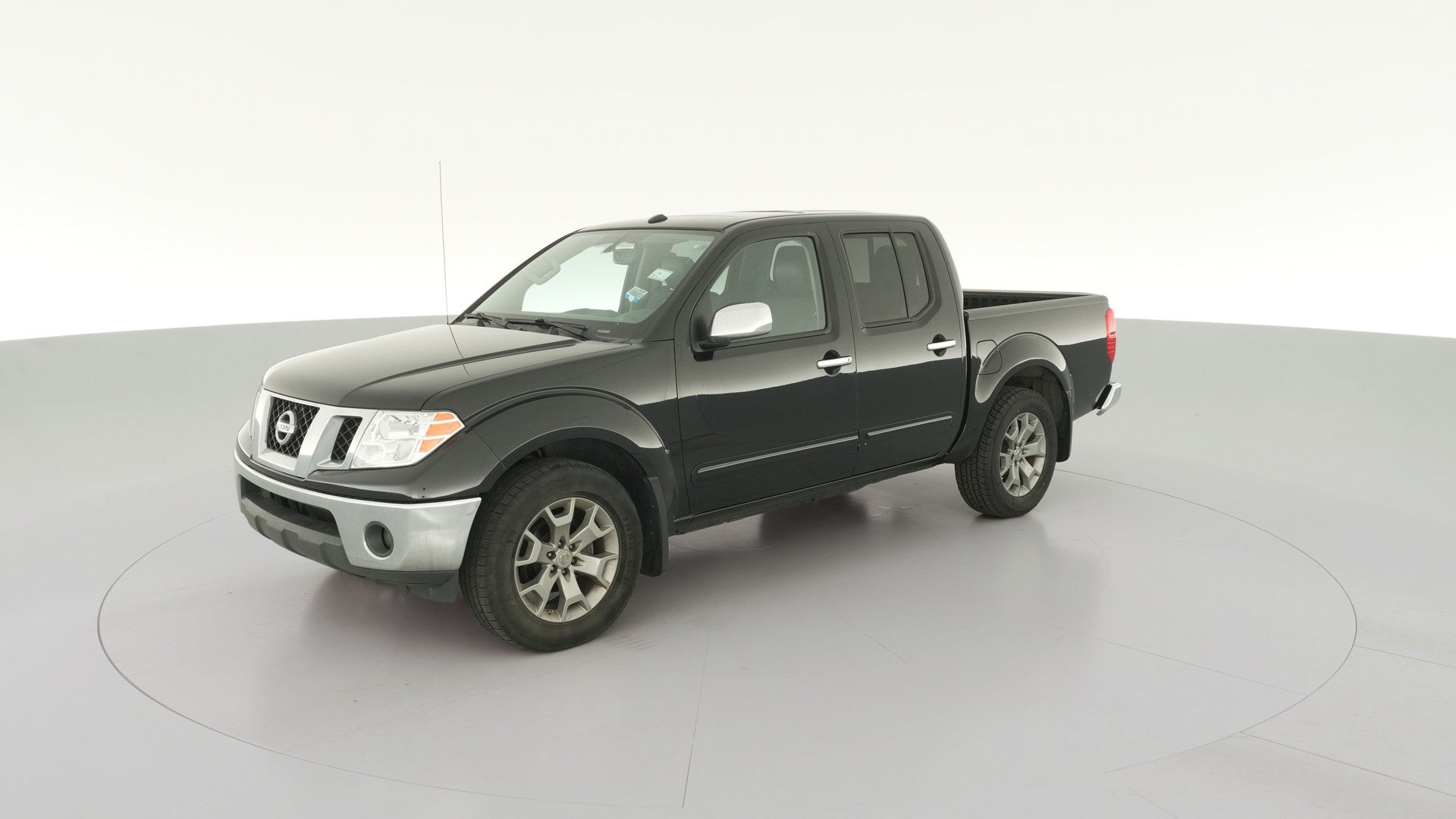 2019 Nissan Frontier Crew Cab vehicle photo