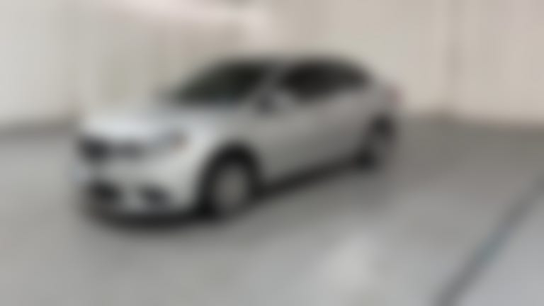 2016 Nissan Sentra vehicle photo
