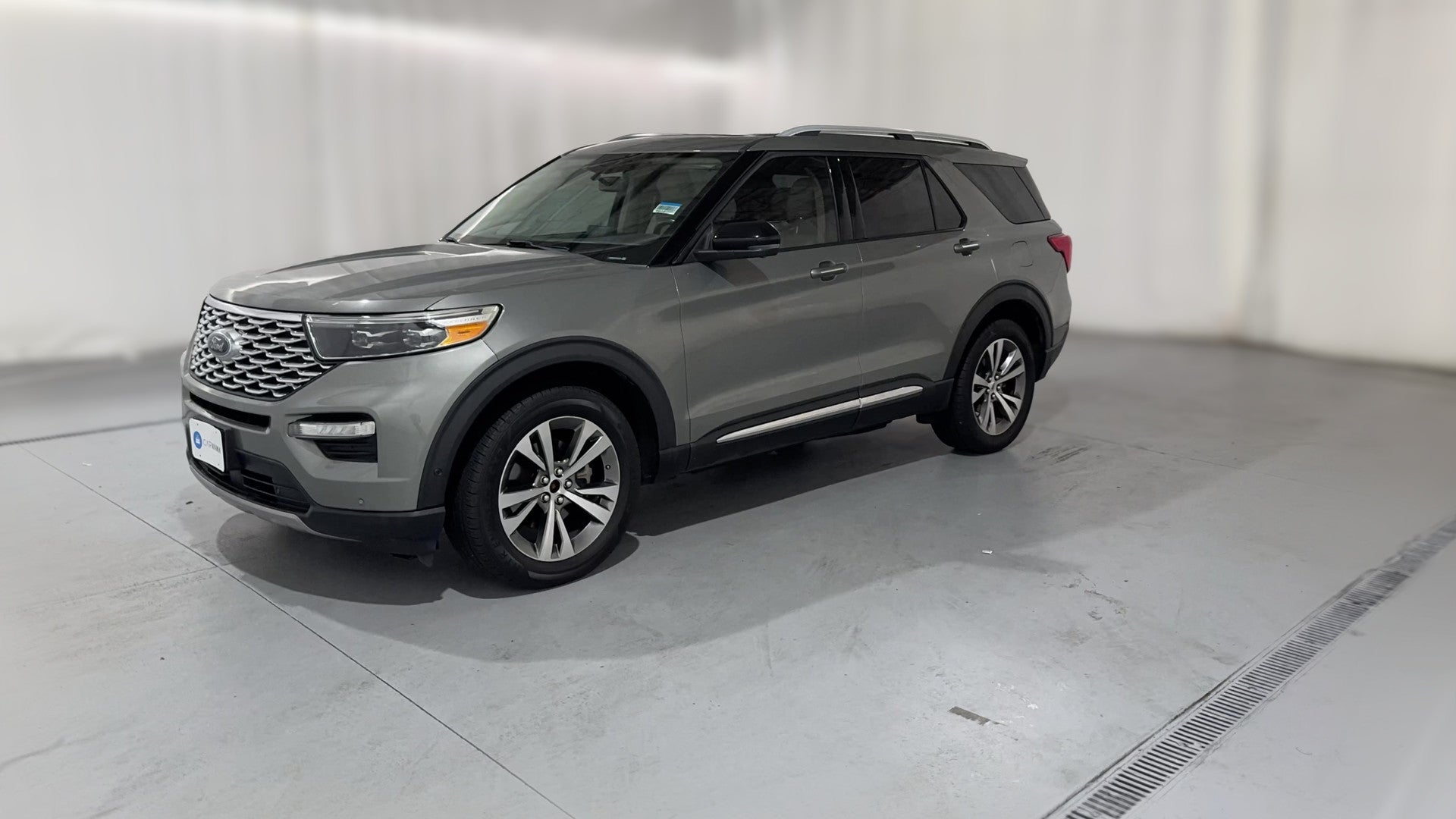 2020 Ford Explorer vehicle photo