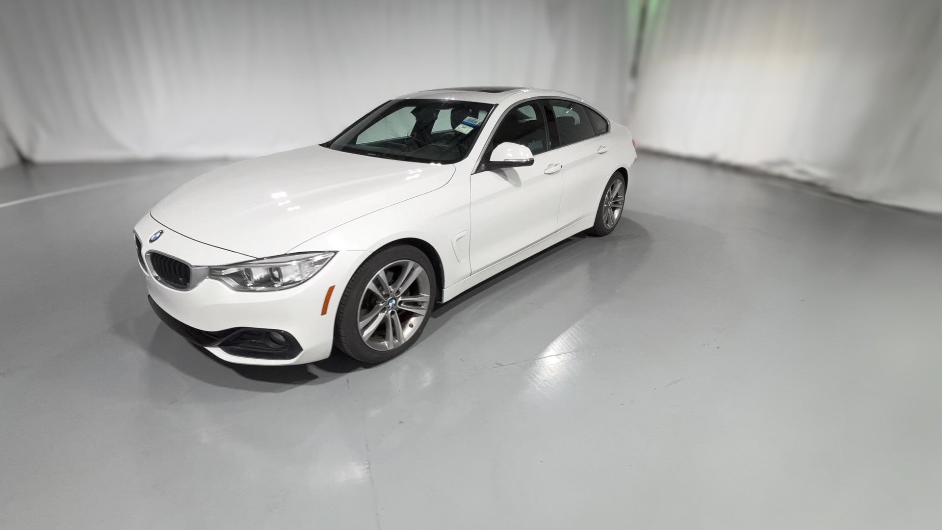 2016 BMW 4 Series vehicle photo