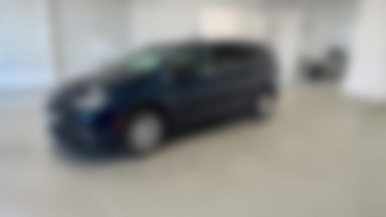 2024 Chrysler Pacifica vehicle photo