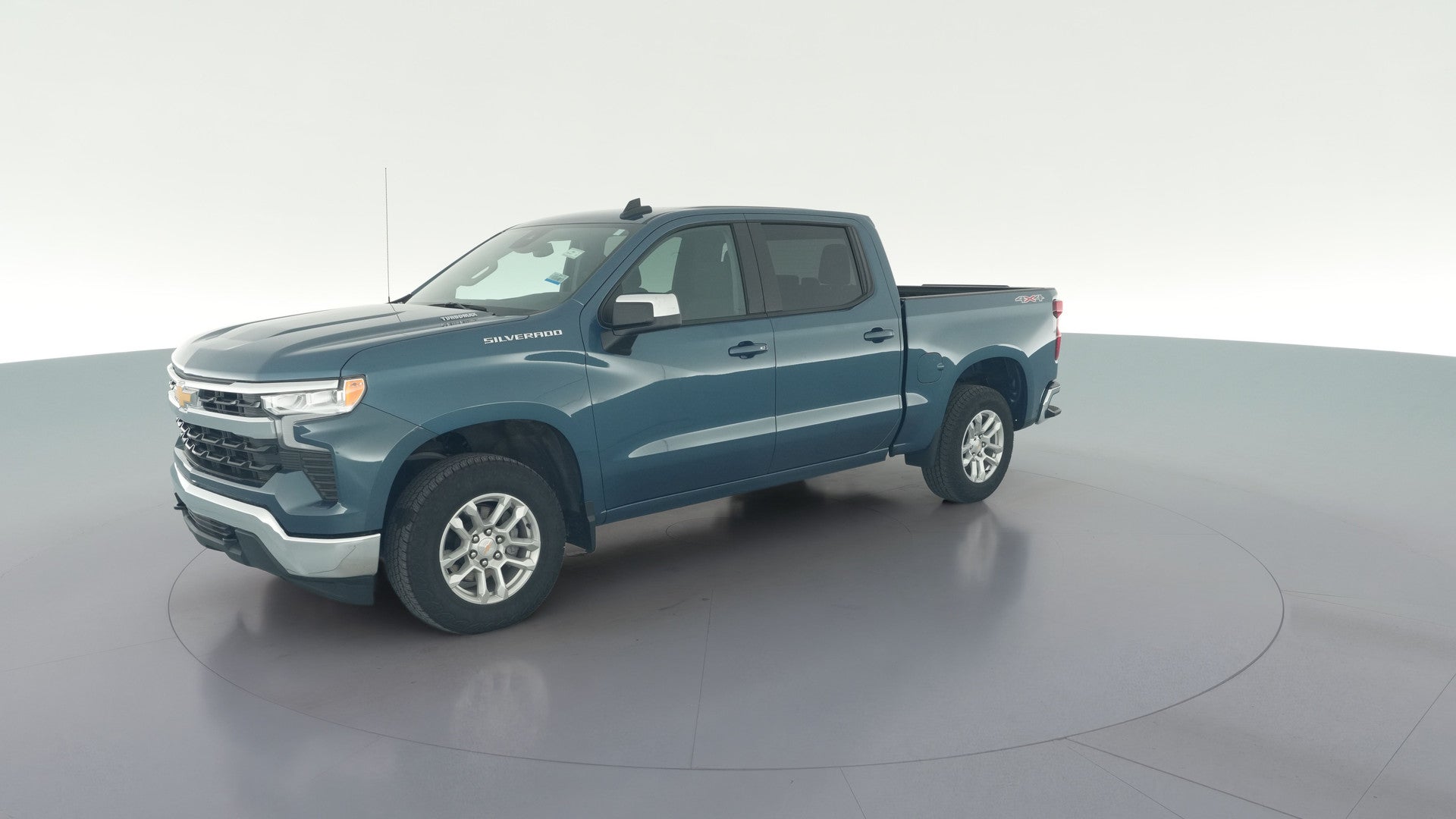 2024 Chevrolet Silverado 1500 Crew Cab vehicle photo