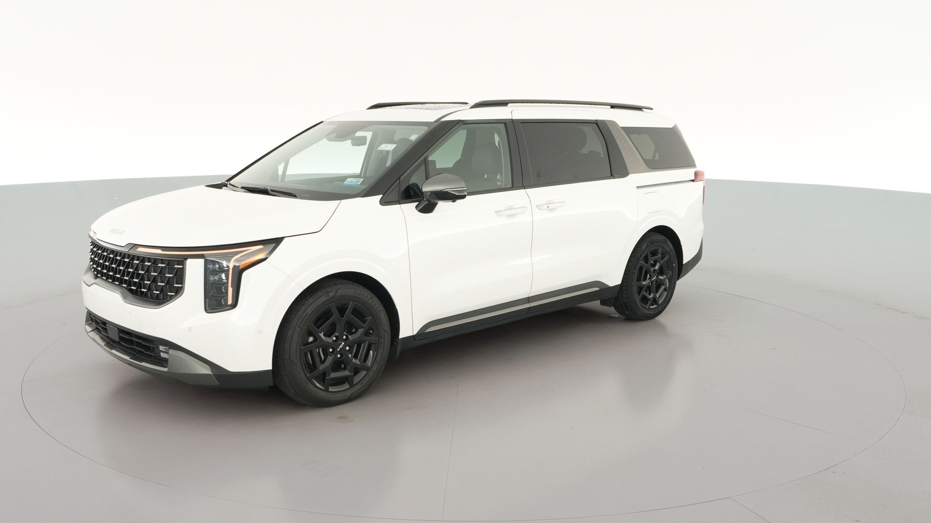 2025 Kia Carnival vehicle photo