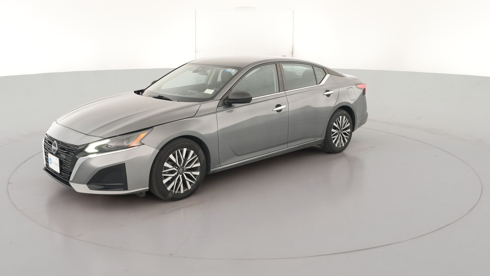 2024 Nissan Altima vehicle photo
