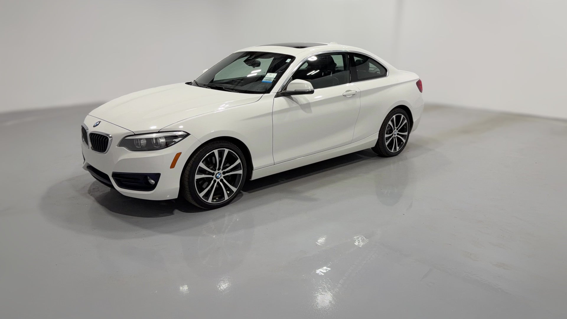 2020 BMW 2 Series vehicle photo