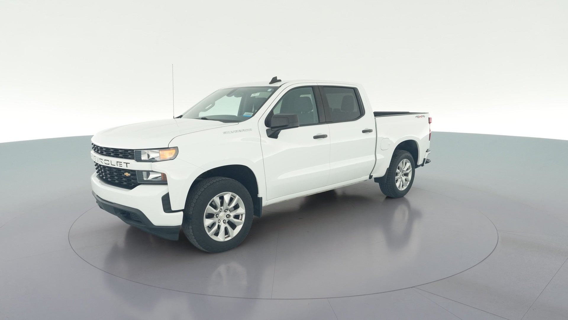 2020 Chevrolet Silverado 1500 Crew Cab vehicle photo
