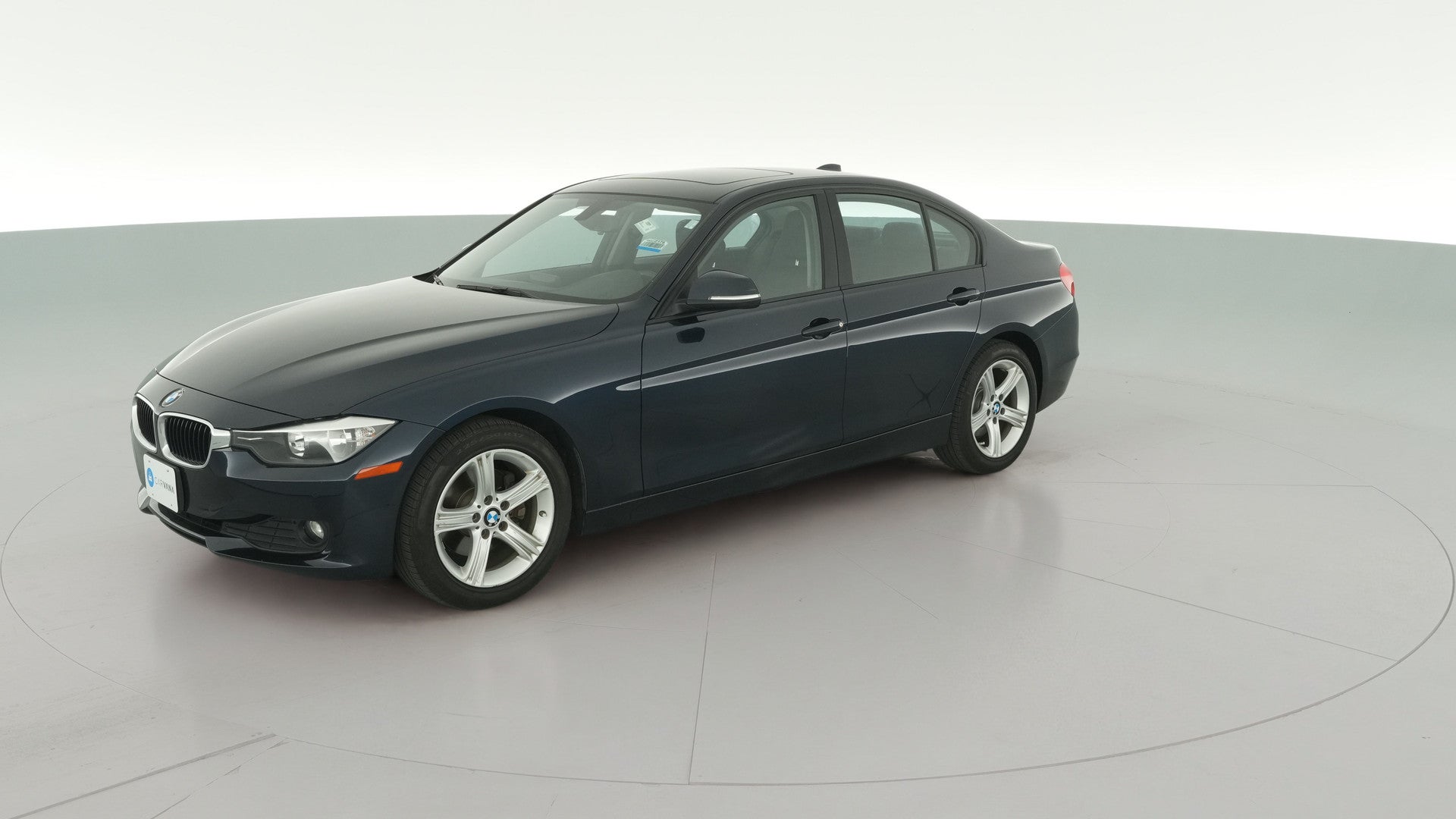 2014 BMW 3 Series vehicle photo