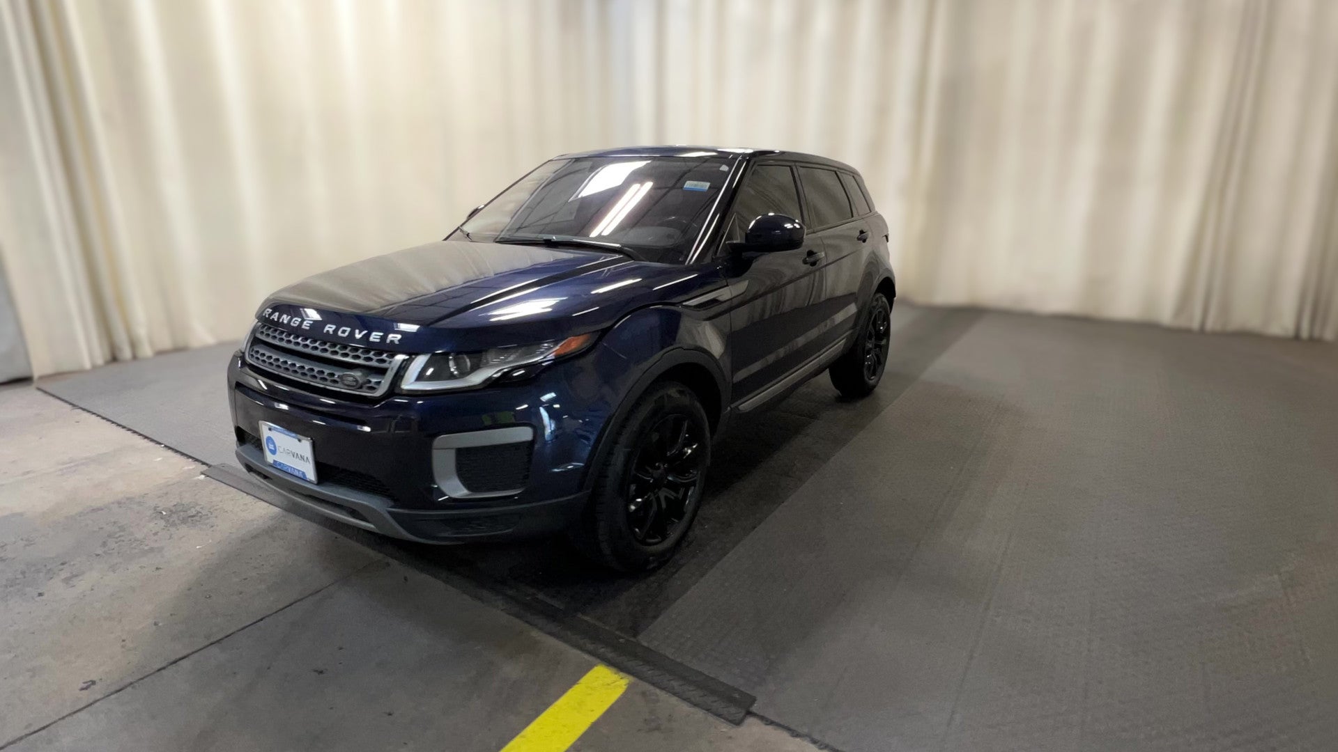 2017 Land Rover Range Rover Evoque vehicle photo