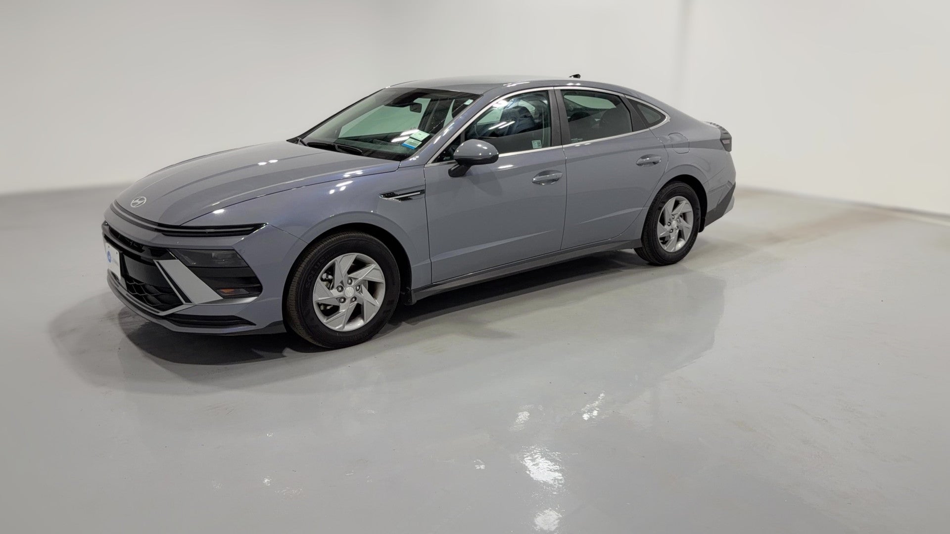 2025 Hyundai Sonata vehicle photo