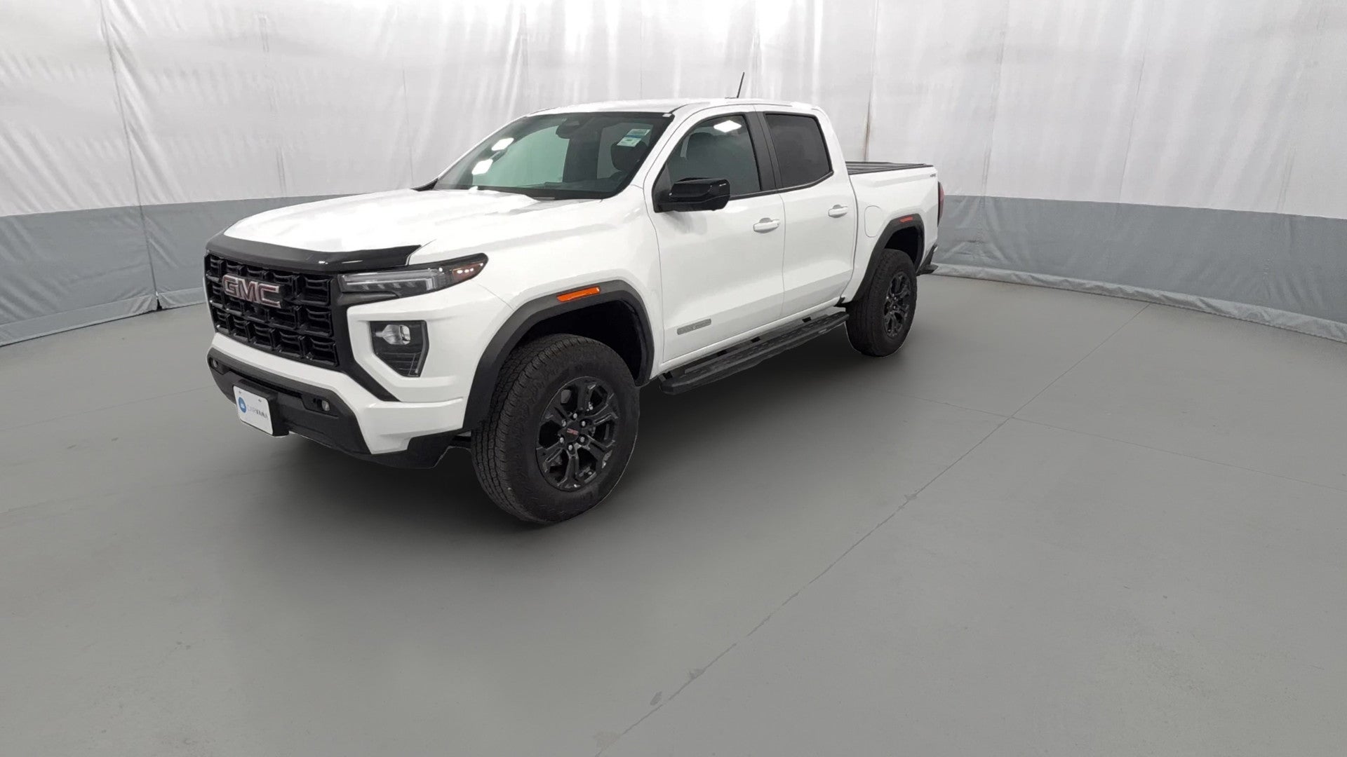 2025 GMC Canyon Crew Cab vehicle photo