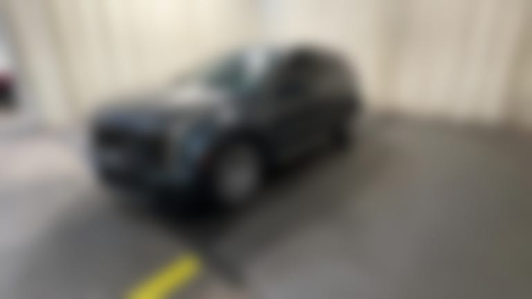 2019 Cadillac XT4 vehicle photo