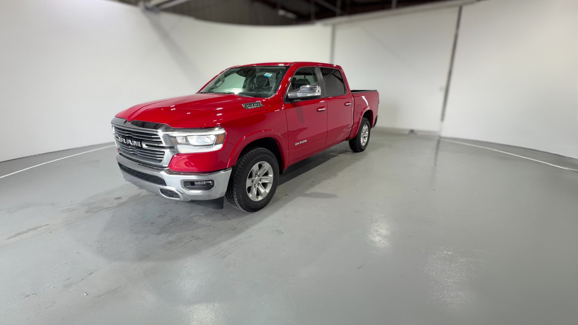 2022 Ram 1500 Crew Cab vehicle photo