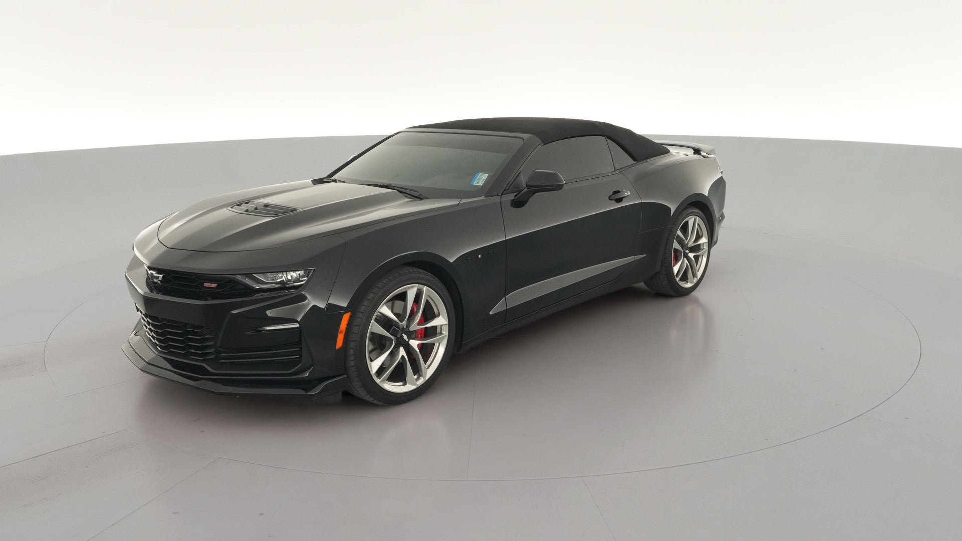 2022 Chevrolet Camaro vehicle photo