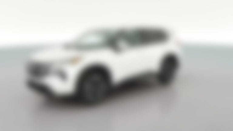 2025 Nissan Rogue vehicle photo