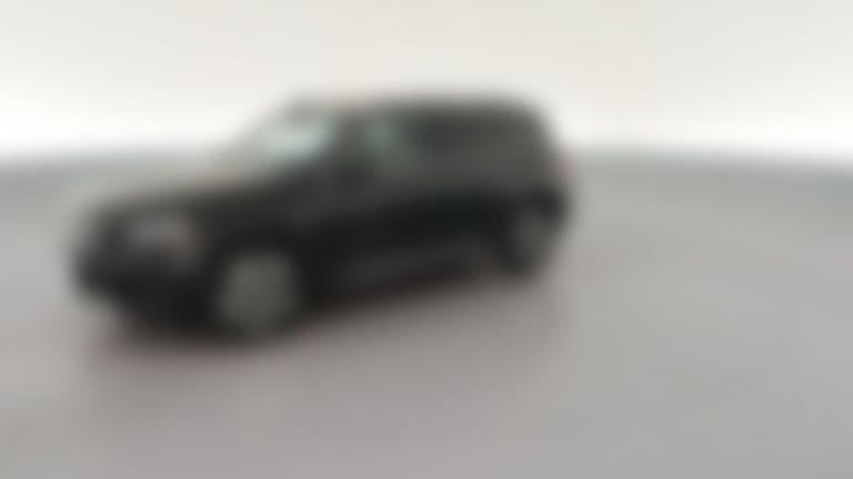 2025 Mercedes-Benz GLB vehicle photo