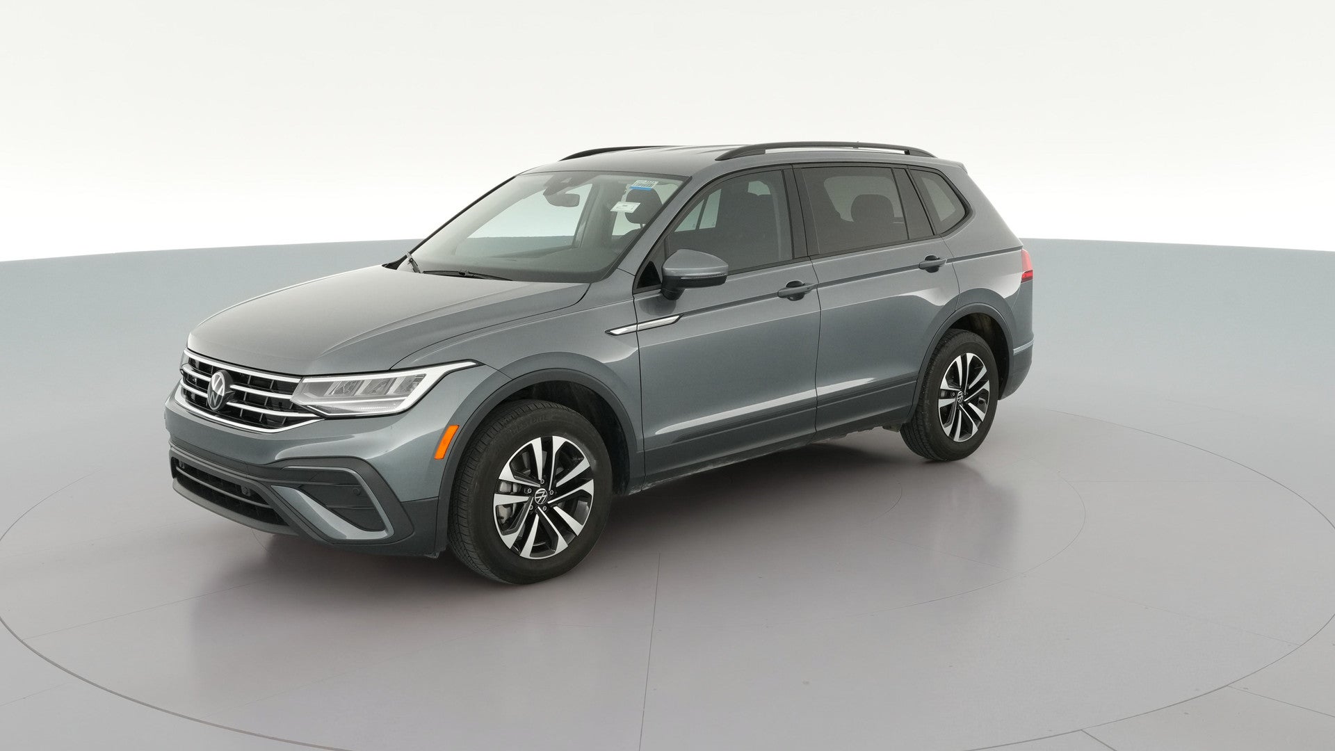 2024 Volkswagen Tiguan vehicle photo