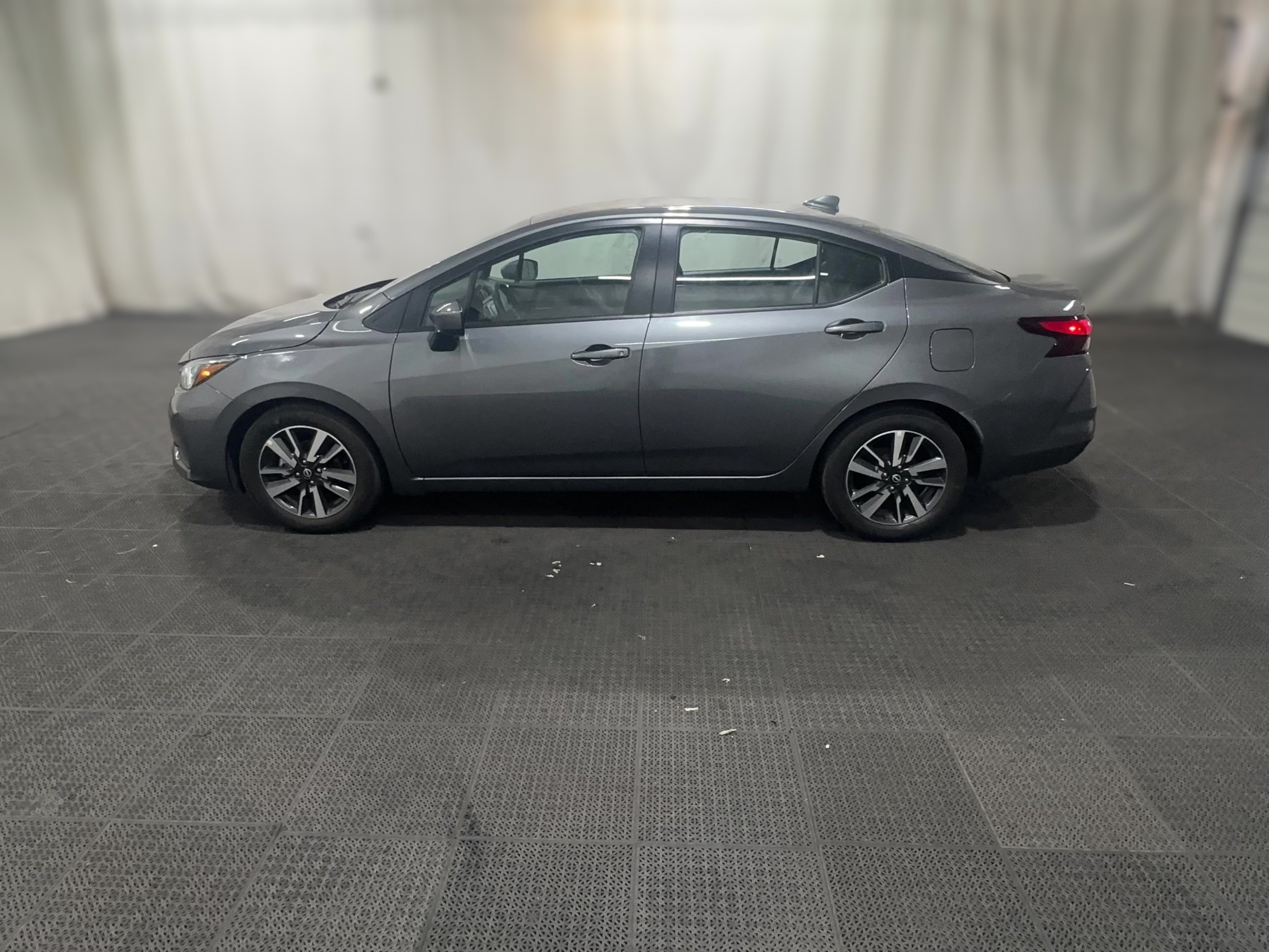 2025 Nissan Versa Sedan SV - Photo 24