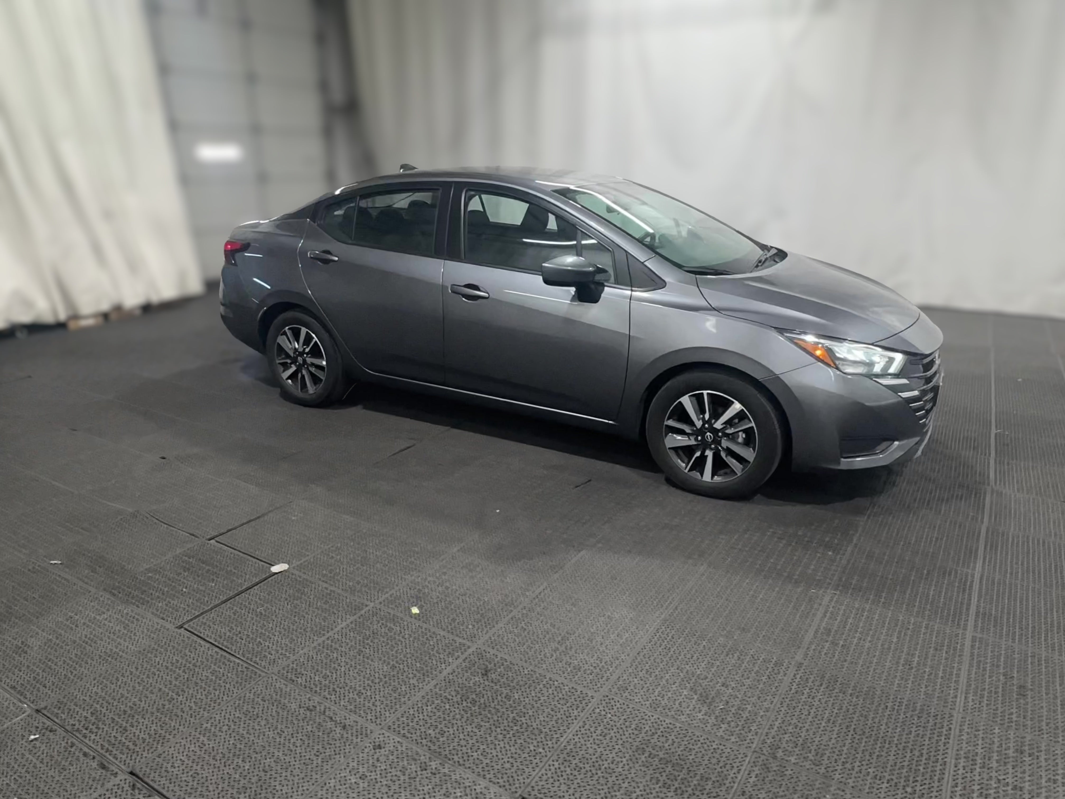 2025 Nissan Versa Sedan SV - Photo 33
