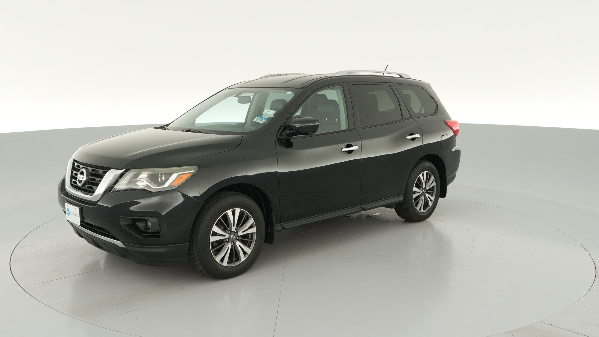 2017 Nissan Pathfinder vehicle photo