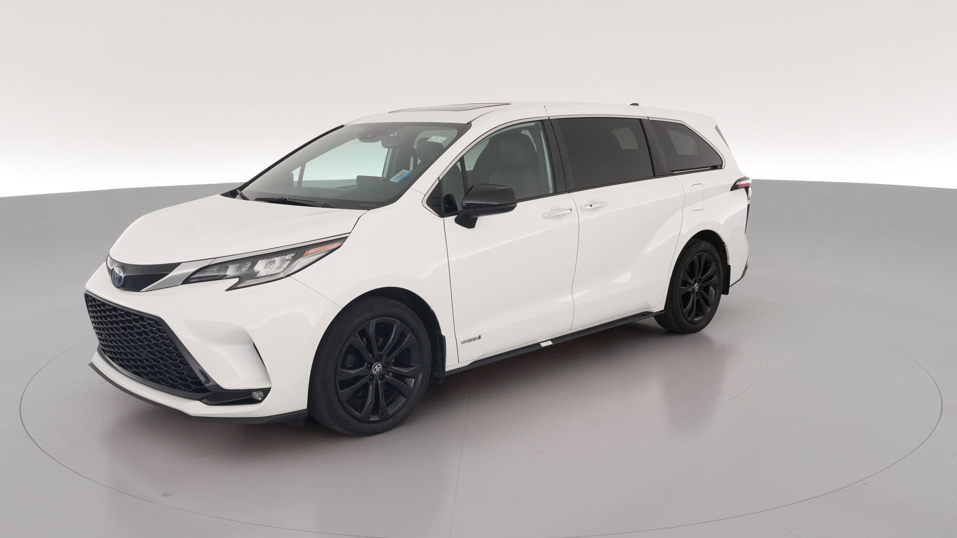 2021 Toyota Sienna vehicle photo