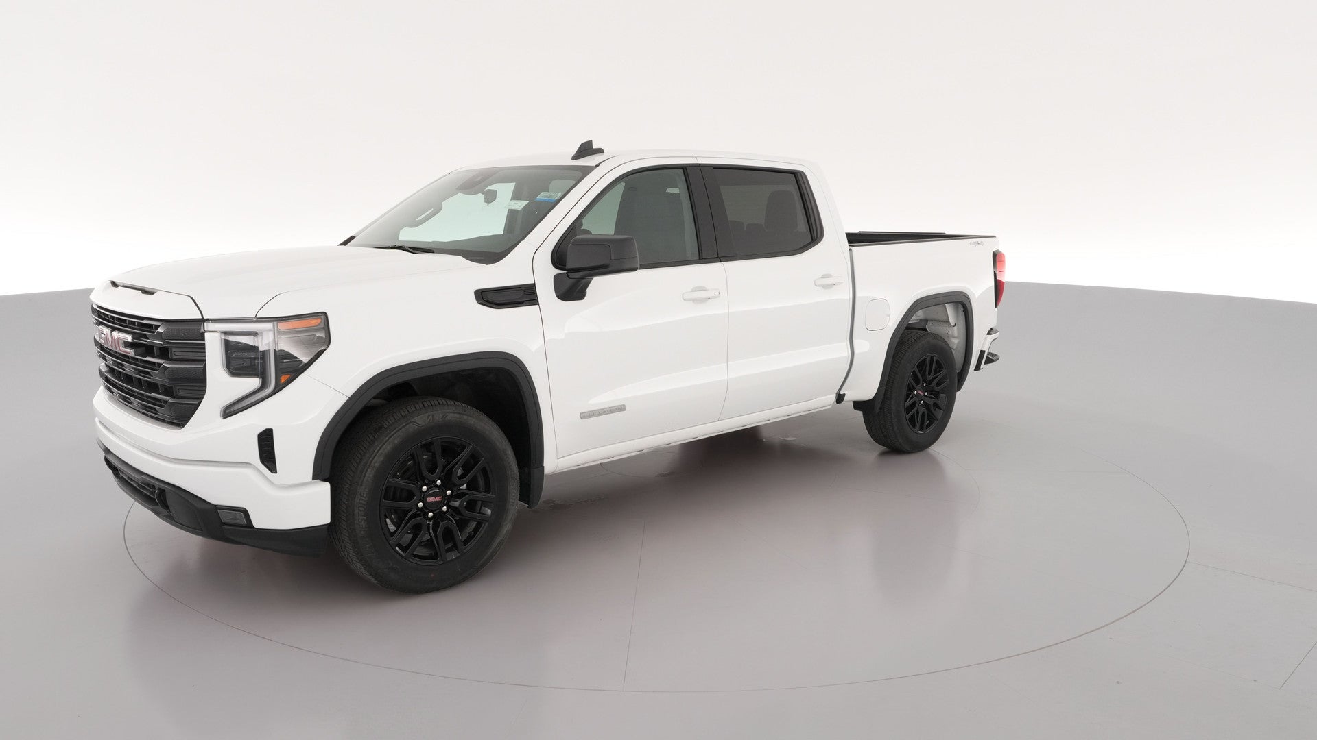 2024 GMC Sierra 1500 Crew Cab vehicle photo