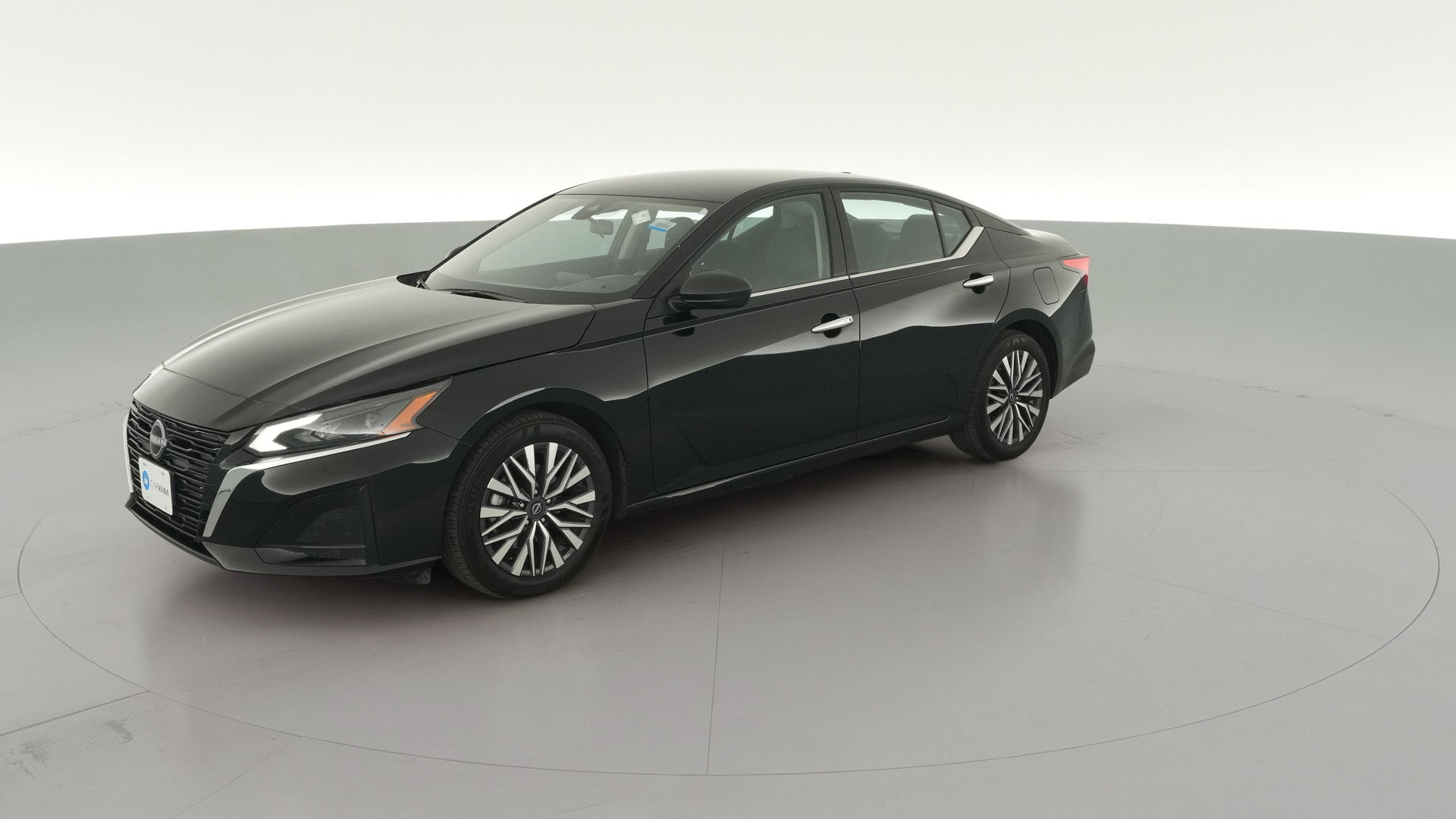 2025 Nissan Altima vehicle photo