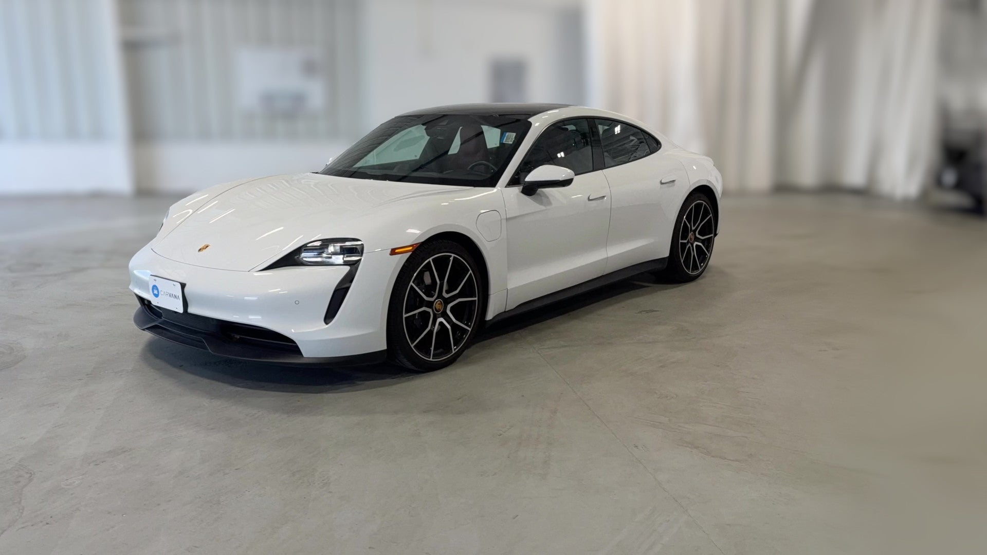 2023 Porsche Taycan vehicle photo