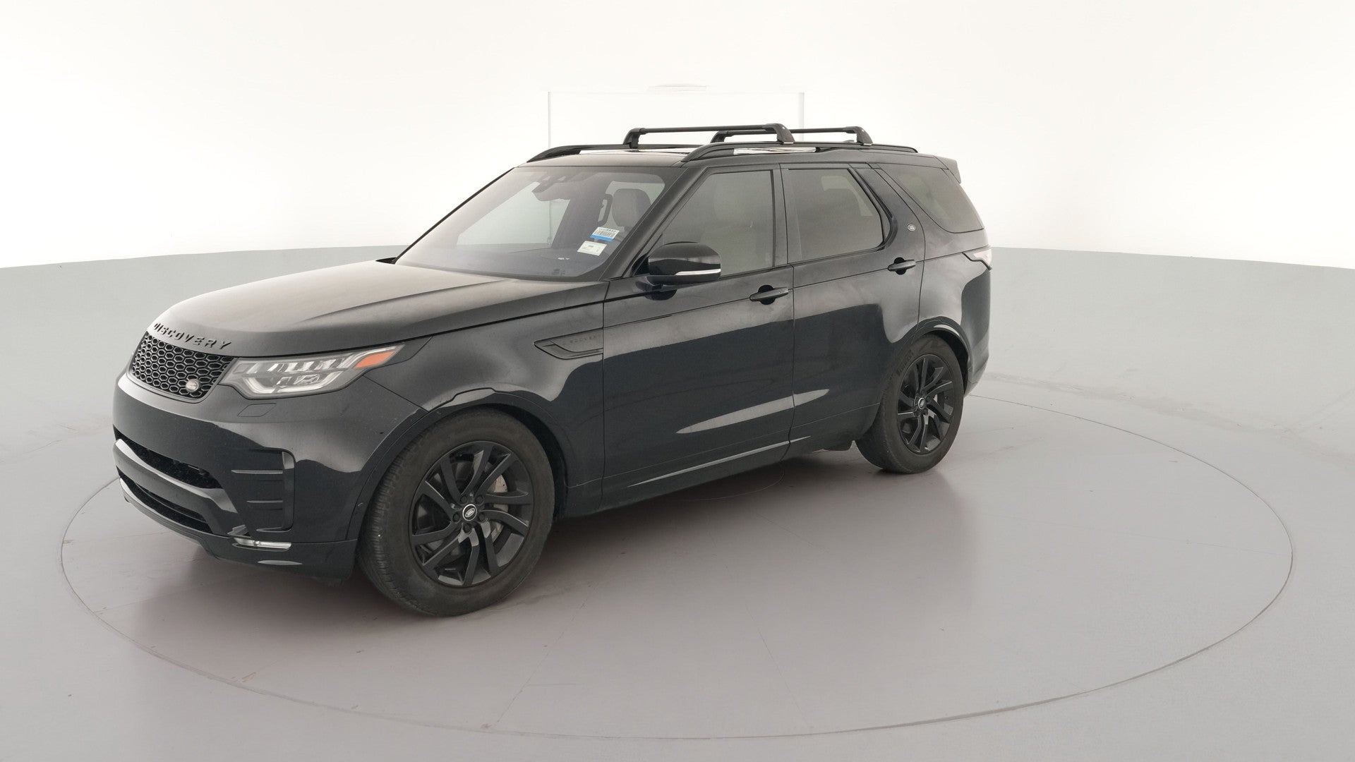 2020 Land Rover Discovery vehicle photo